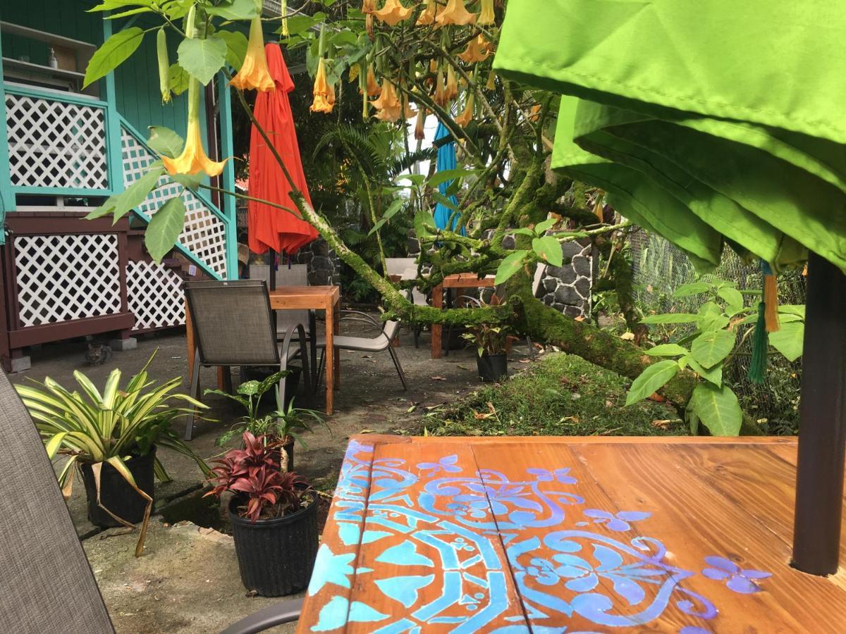 Pahoa Village Hostel Экстерьер фото