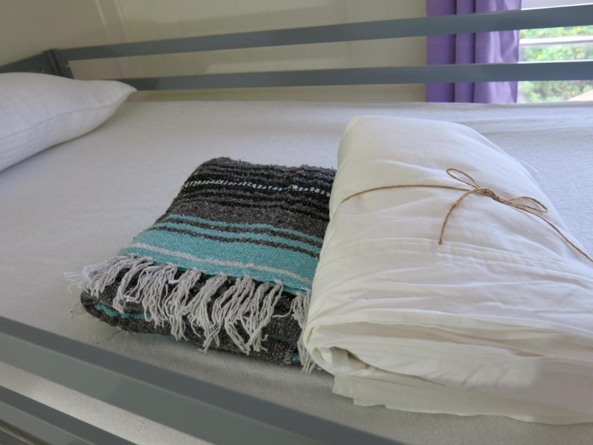 Pahoa Village Hostel Экстерьер фото