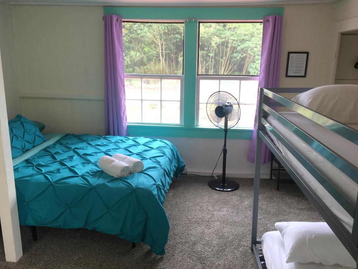 Pahoa Village Hostel Экстерьер фото
