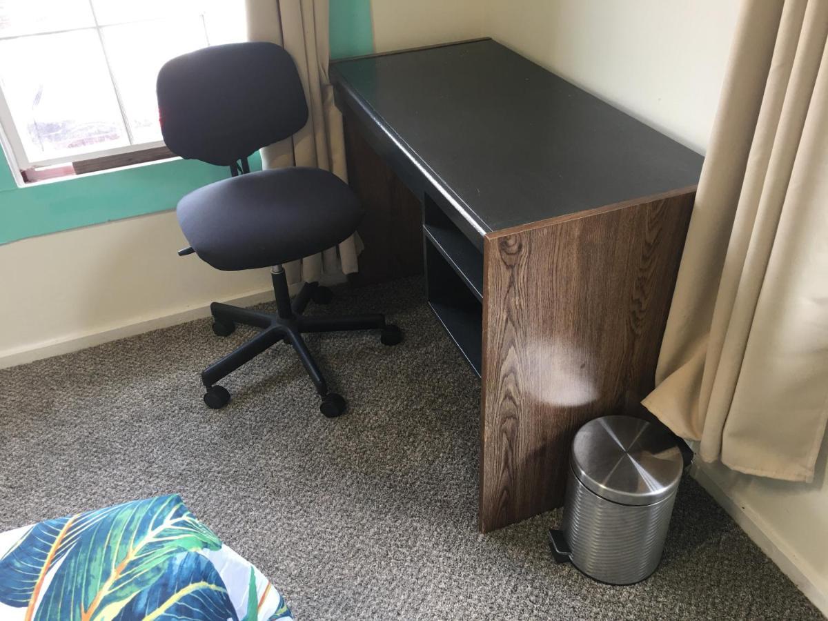 Pahoa Village Hostel Экстерьер фото