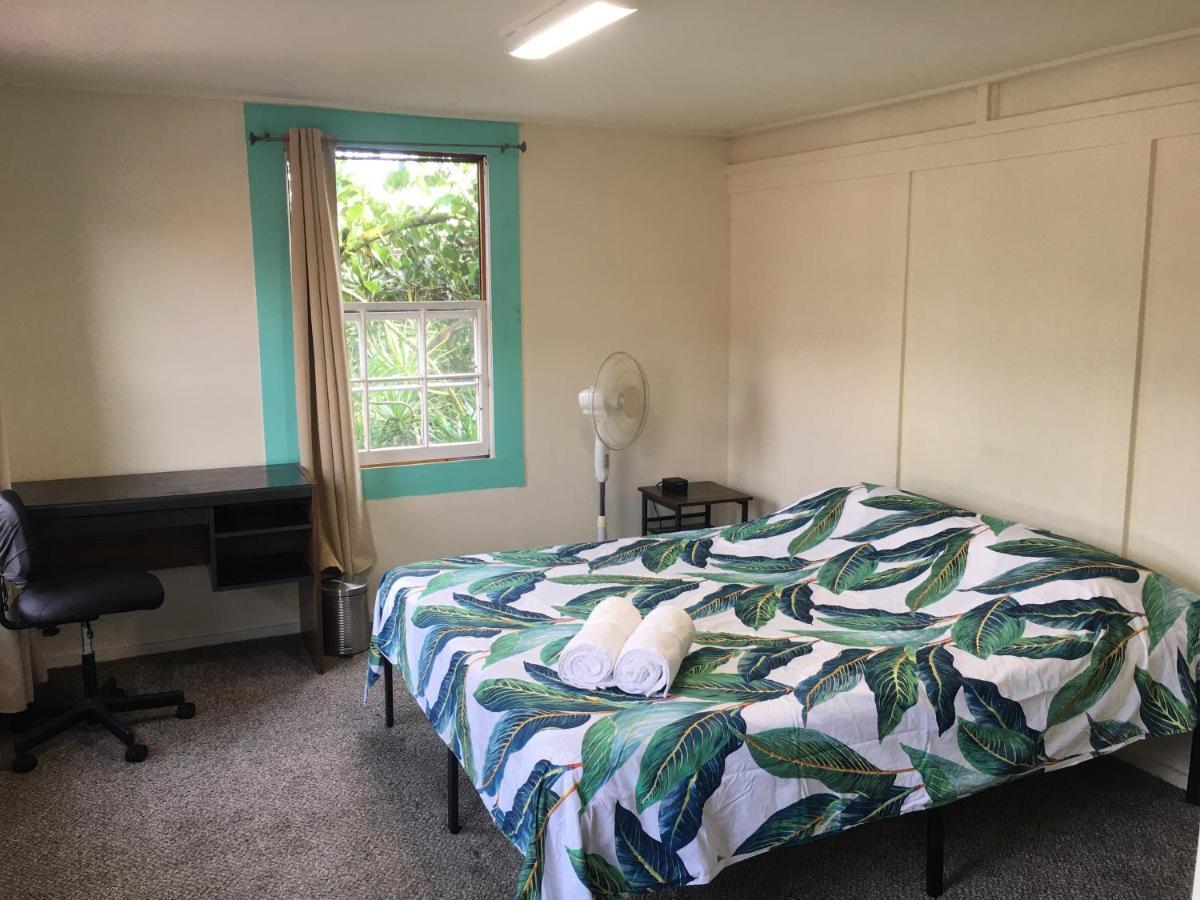 Pahoa Village Hostel Экстерьер фото