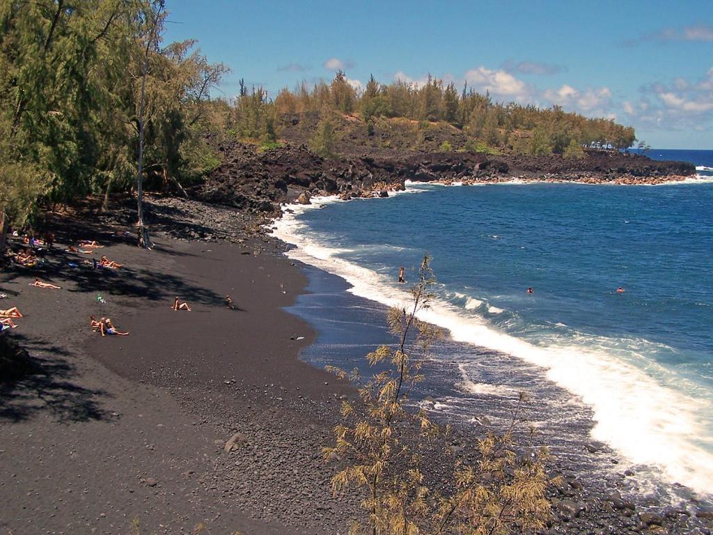 Pahoa Village Hostel Экстерьер фото
